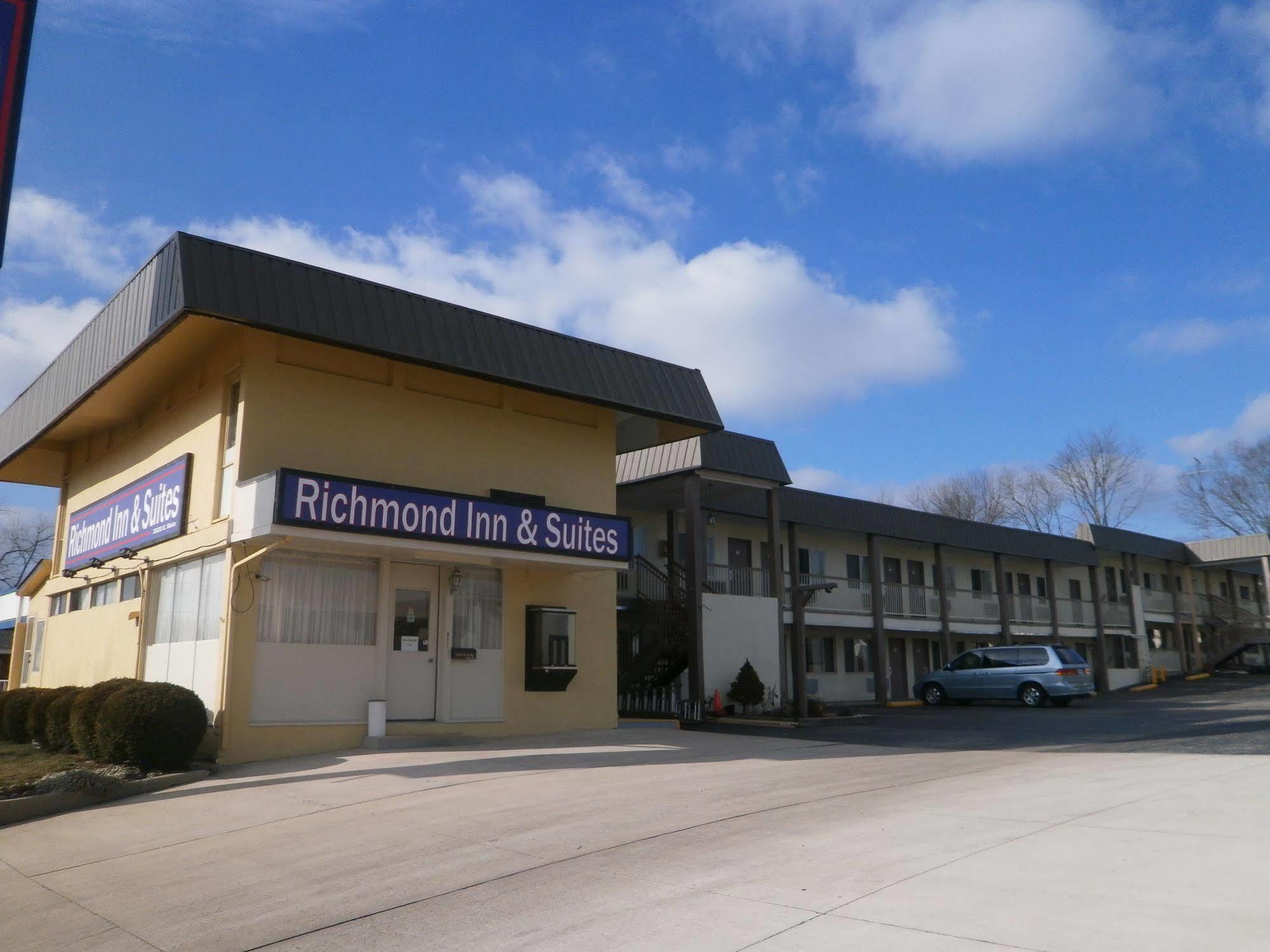Richmond Inn&Suites Exterior foto