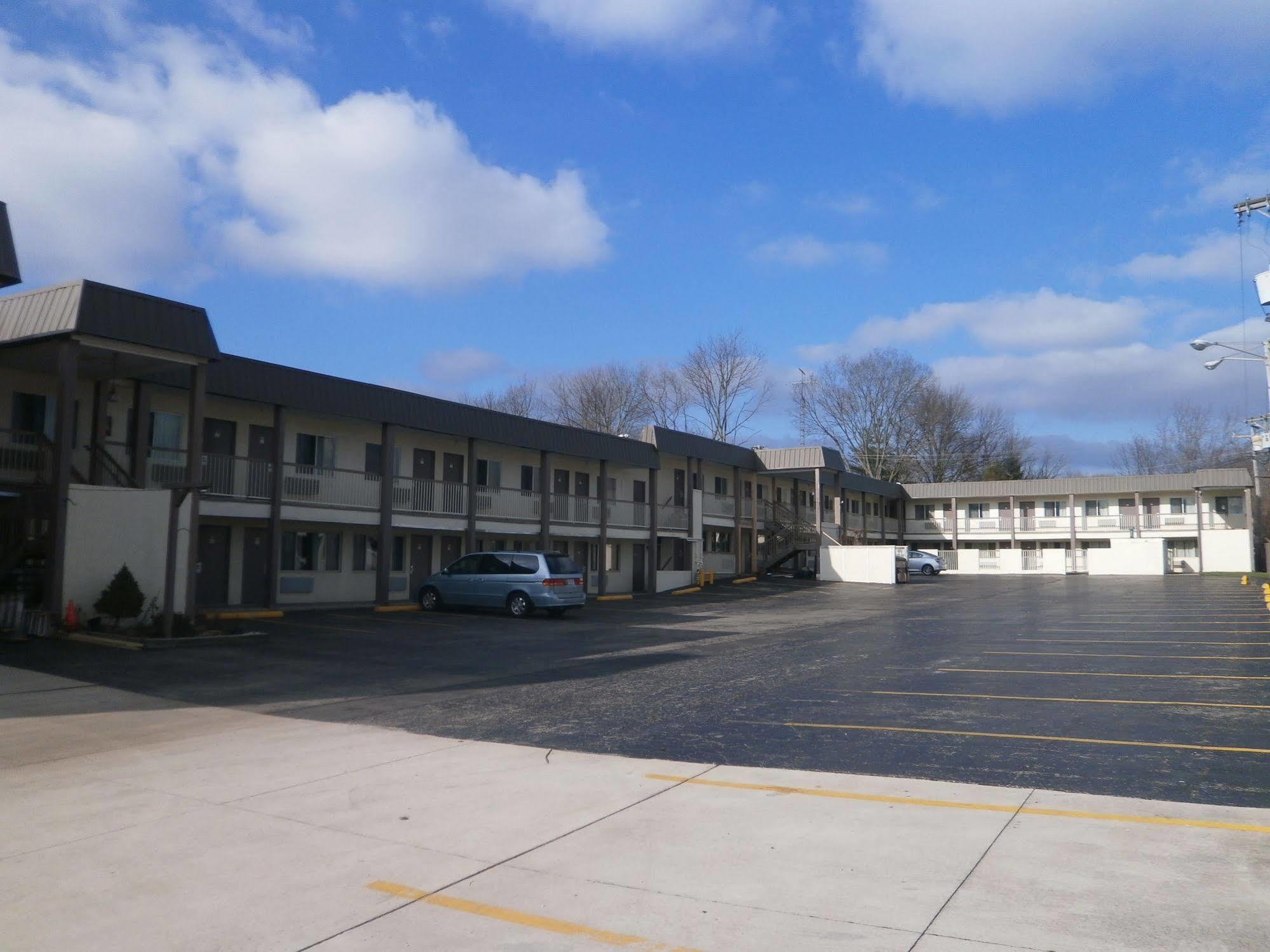 Richmond Inn&Suites Exterior foto